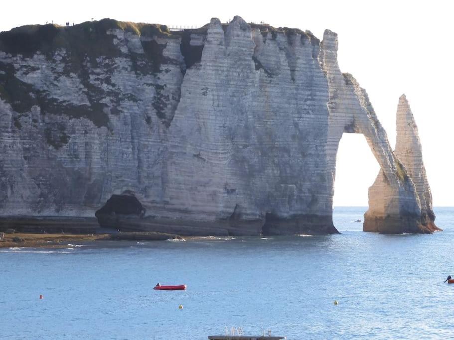Gite Le Doris Avec Place De Stationnement Privee Incluse Etretat Ngoại thất bức ảnh